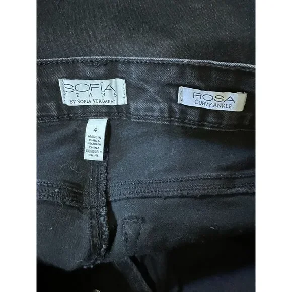 Sofia Vergara Women's Rosa Curvy Ankle Black Jeans Size 4 Distressed Button Fly - Picture 3 of 5